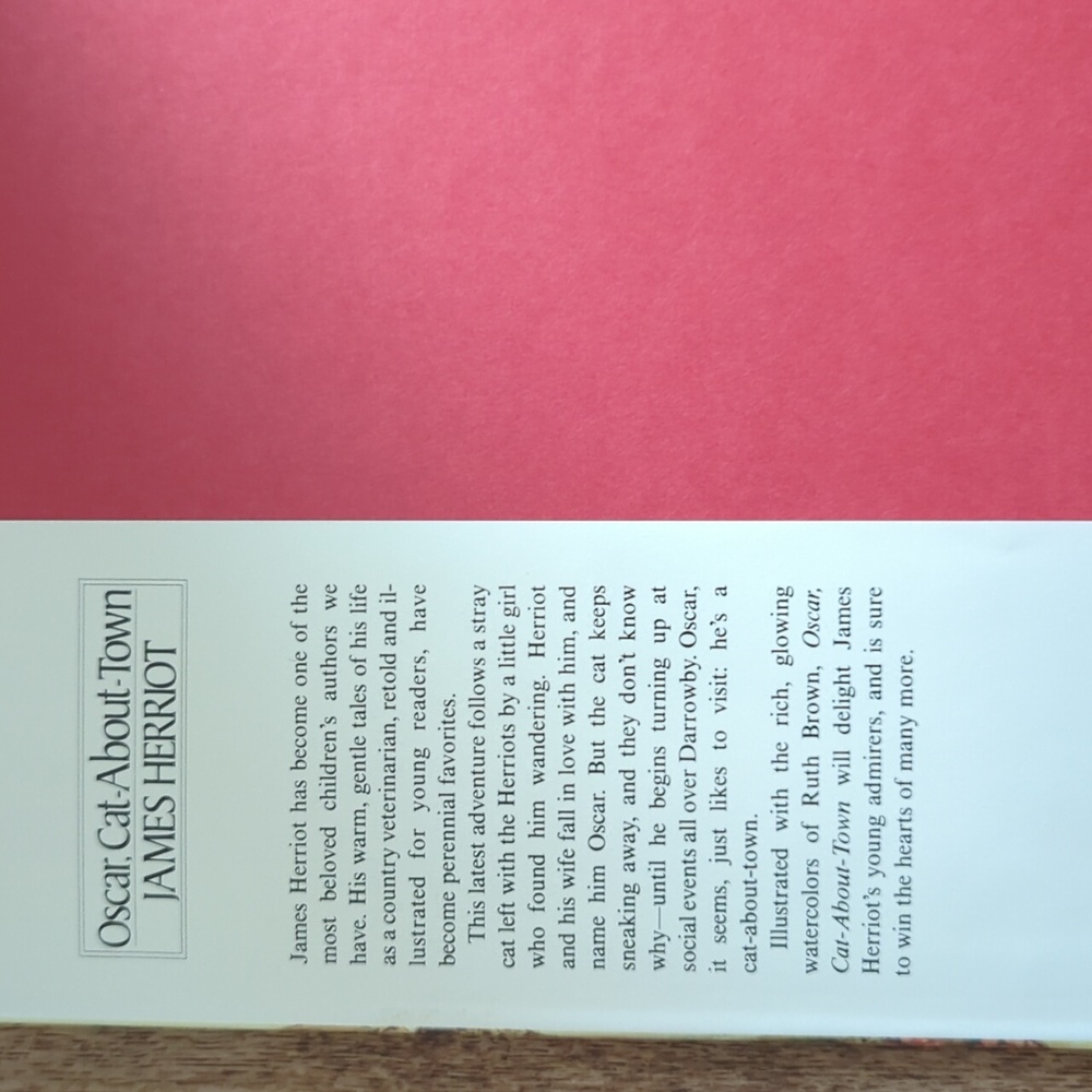 Oscar, Cat-About-Town by James Herriot - Illustrated Book - Picture 3 of 9